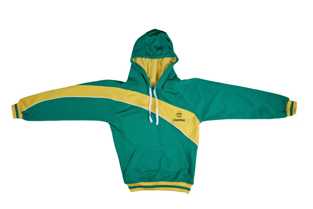 Chaqueta chándal grande